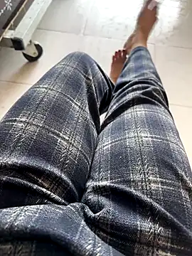 sharon-Hanna online show from 1, 12, 2025