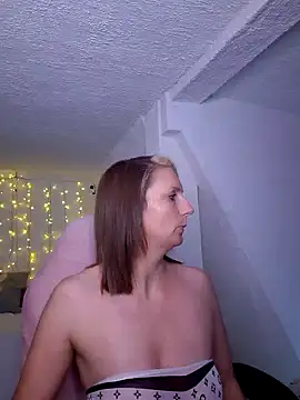 SexyJulia21 online show from 7, 2, 2025