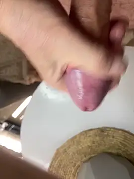 Jonny Agatha online show from 11, 4, 2026