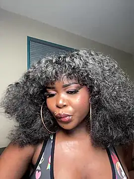 WomanNextdoor1 online show from 21, 2, 2026