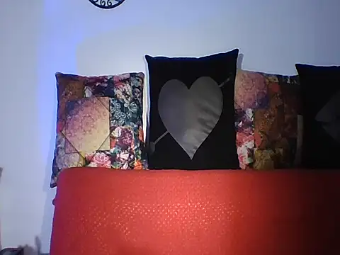 a miss online show from 21, 11, 2025