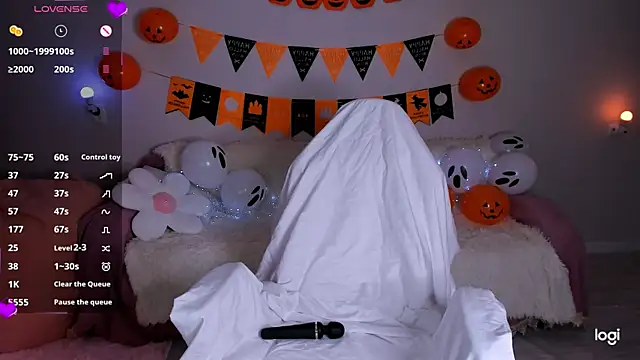 Momo Ayase  online show from 30, 10, 2025