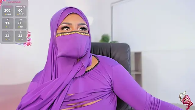 yasmin elite online show from 11, 11, 2025