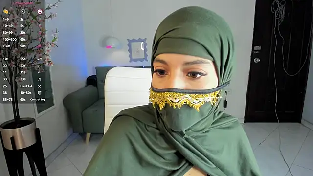 leila whisper online show from 13, 9, 2025