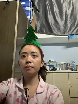 Minee1202 online show from 10, 2, 2026