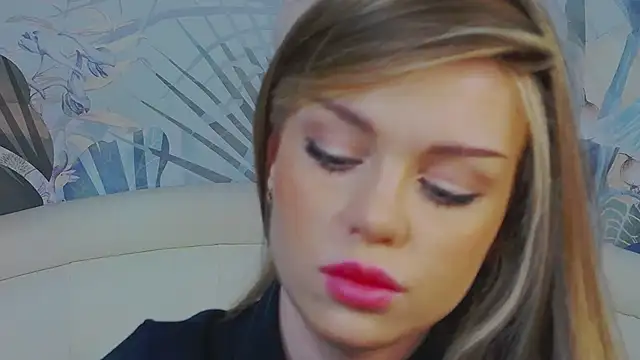 MarilynNova online show from 21, 3, 2026