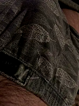 MuzzyFacing online show from 2, 12, 2025