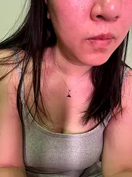 Liqinqin online show from 8, 10, 2025