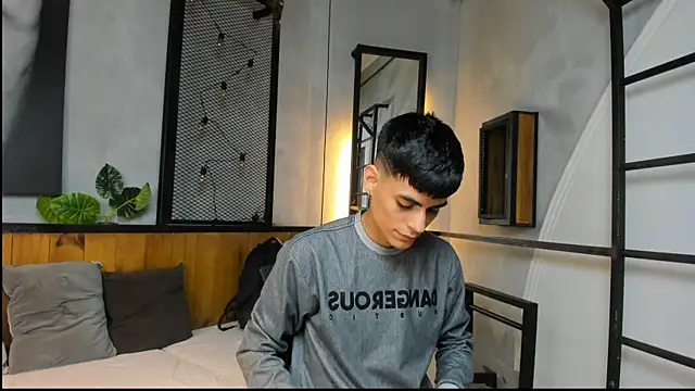 Dani mc1 online show from 29, 9, 2025