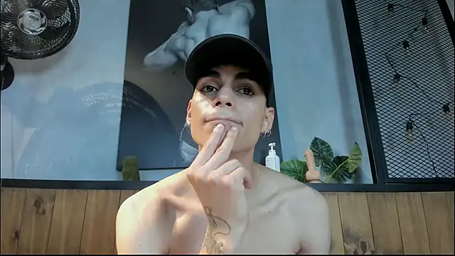 Dani mc1 online show from 2, 10, 2025