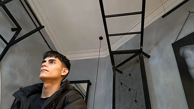 Dani mc1 online show from 15, 12, 2025