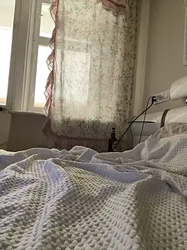 missevacrystal online show from 18, 10, 2025