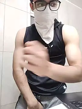 mrmasseur06 online show from 24, 6, 2026