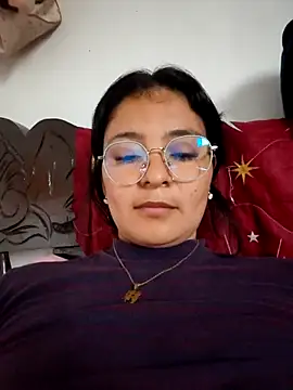 Lily-o online show from 19, 12, 2025