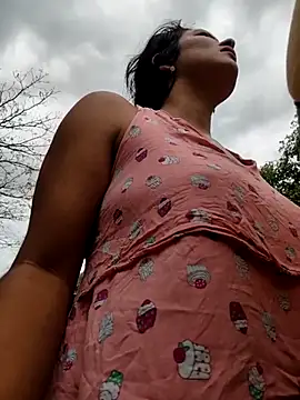 Lily-o online show from 9, 1, 2026