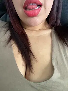 Snapshot of Vik_gomez chatting on 25, 9, 2025 Vik gomez online show from 25, 9, 2025
