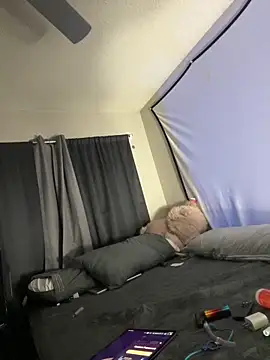 Triggerhappycj100 online show from 4, 2, 2026