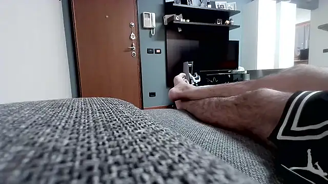 Snapshot of cucciolotto76 chatting on 6, 11, 2025 cucciolotto76 online show from 6, 11, 2025