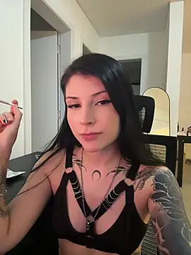 Snapshot of Privad_ravenna chatting on 21, 4, 2026 Privad ravenna online show from 21, 4, 2026