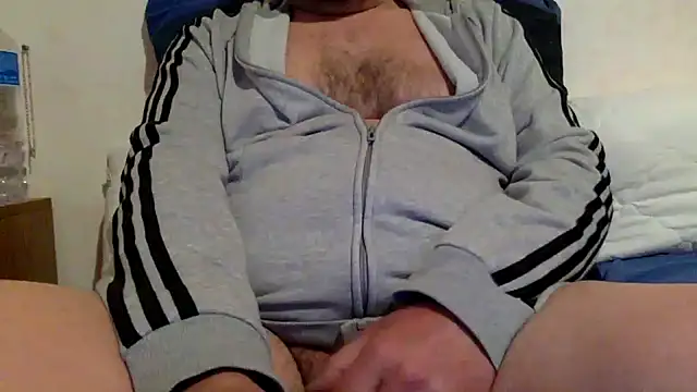 Snapshot of steve669_hot chatting on 12, 4, 2026 steve669 hot online show from 12, 4, 2026