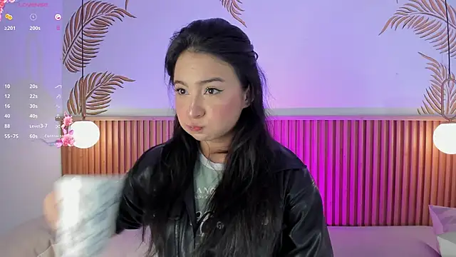 Valleriie  online show from 19, 3, 2026