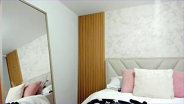 biancabigboobs22 online show from 16, 11, 2025