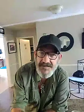 FoxnMouse online show from 7, 10, 2025