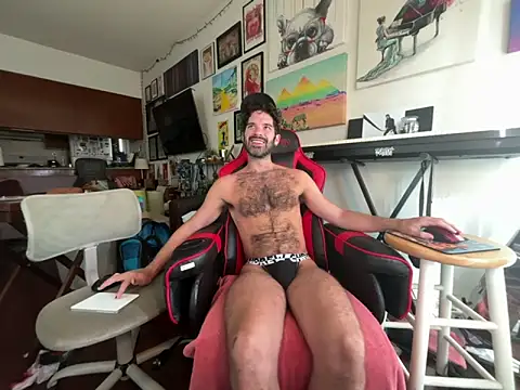 Snapshot of Pupscritch chatting on 17, 6, 2026 Pupscritch online show from 17, 6, 2026