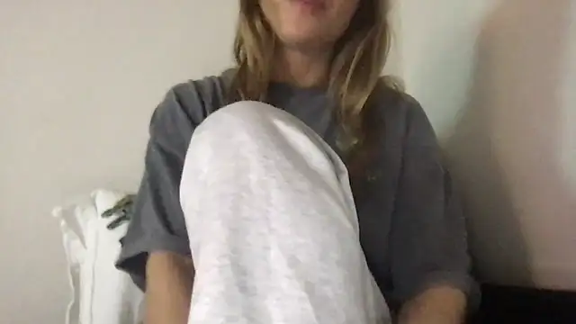 sweetceeme online show from 11, 4, 2026