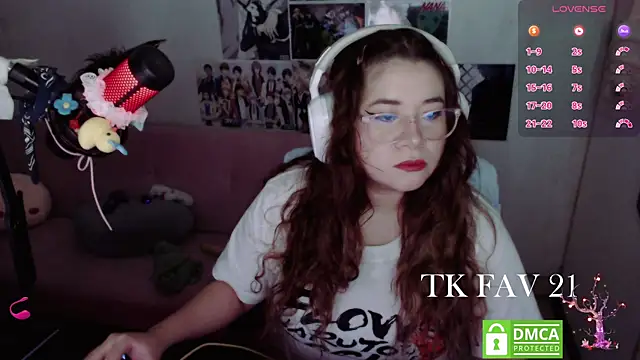 Snapshot of Pink_girl0n chatting on 9, 7, 2026 Pink girl0n online show from 9, 7, 2026