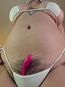 Abby Garciaa online show from 7, 1, 2026