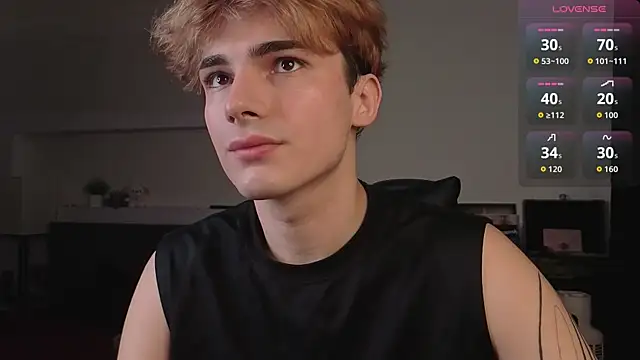 Snapshot of mystic_evan chatting on 4, 7, 2026 mystic evan online show from 4, 7, 2026