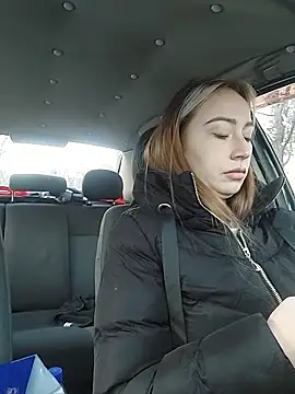 Reina Cummings online show from 13, 1, 2026