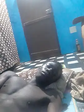 Snapshot of azomedo chatting on 8, 4, 2026 azomedo online show from 8, 4, 2026