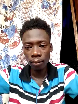 Snapshot of azomedo chatting on 11, 4, 2026 azomedo online show from 11, 4, 2026