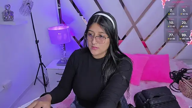 megann  up online show from 16, 11, 2025