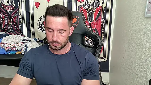Snapshot of brettmycles28 chatting on 12, 3, 2026 brettmycles28 online show from 12, 3, 2026
