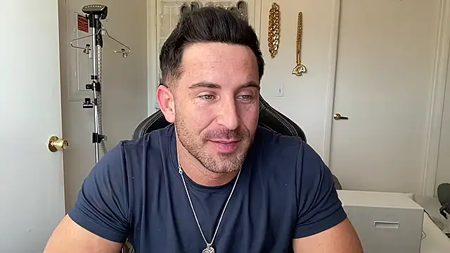 Snapshot of brettmycles28 chatting on 26, 7, 2026 brettmycles28 online show from 26, 7, 2026