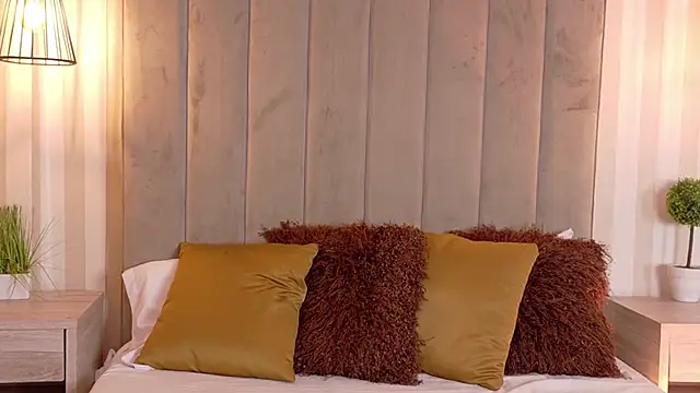 VioletBlaze online show from 18, 9, 2025