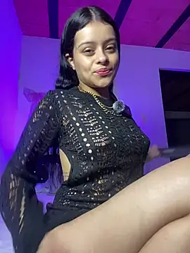 Alisse taylor2 online show from 28, 4, 2026