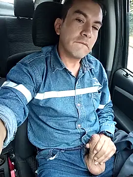 Blackaxes online show from 13, 4, 2026