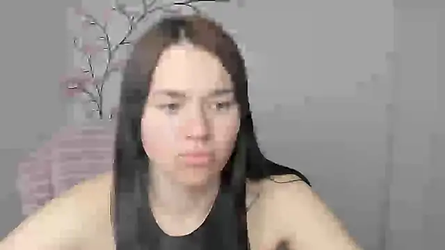 Lola Saymyname online show from 9, 5, 2026