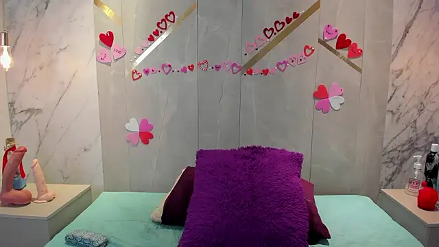 IsisNoir online show from 18, 3, 2026