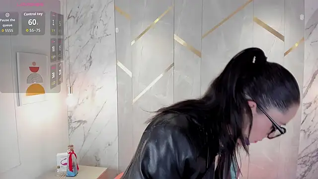 IsisNoir online show from 25, 3, 2026