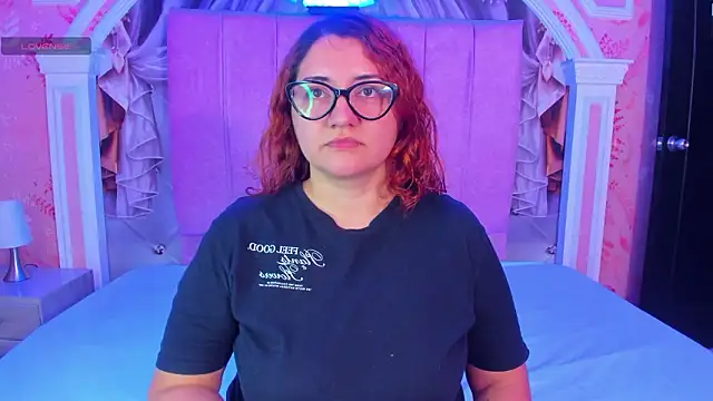 mishell lovely online show from 3, 2, 2026