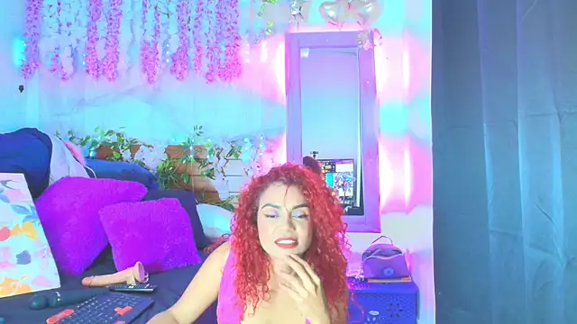 Snapshot of DevoraHarper_ chatting on 13, 5, 2026 DevoraHarper online show from 13, 5, 2026