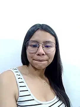 SofieLove 01 online show from 18, 1, 2026