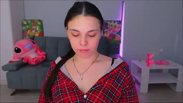 queenofthesense  online show from 2, 10, 2025