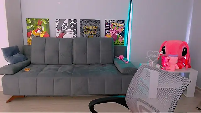 queenofthesense  online show from 17, 2, 2026