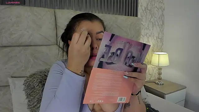 leilapons online show from 21, 10, 2025